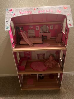Doll house