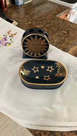 Tooth Brush Holder And Soap Dish