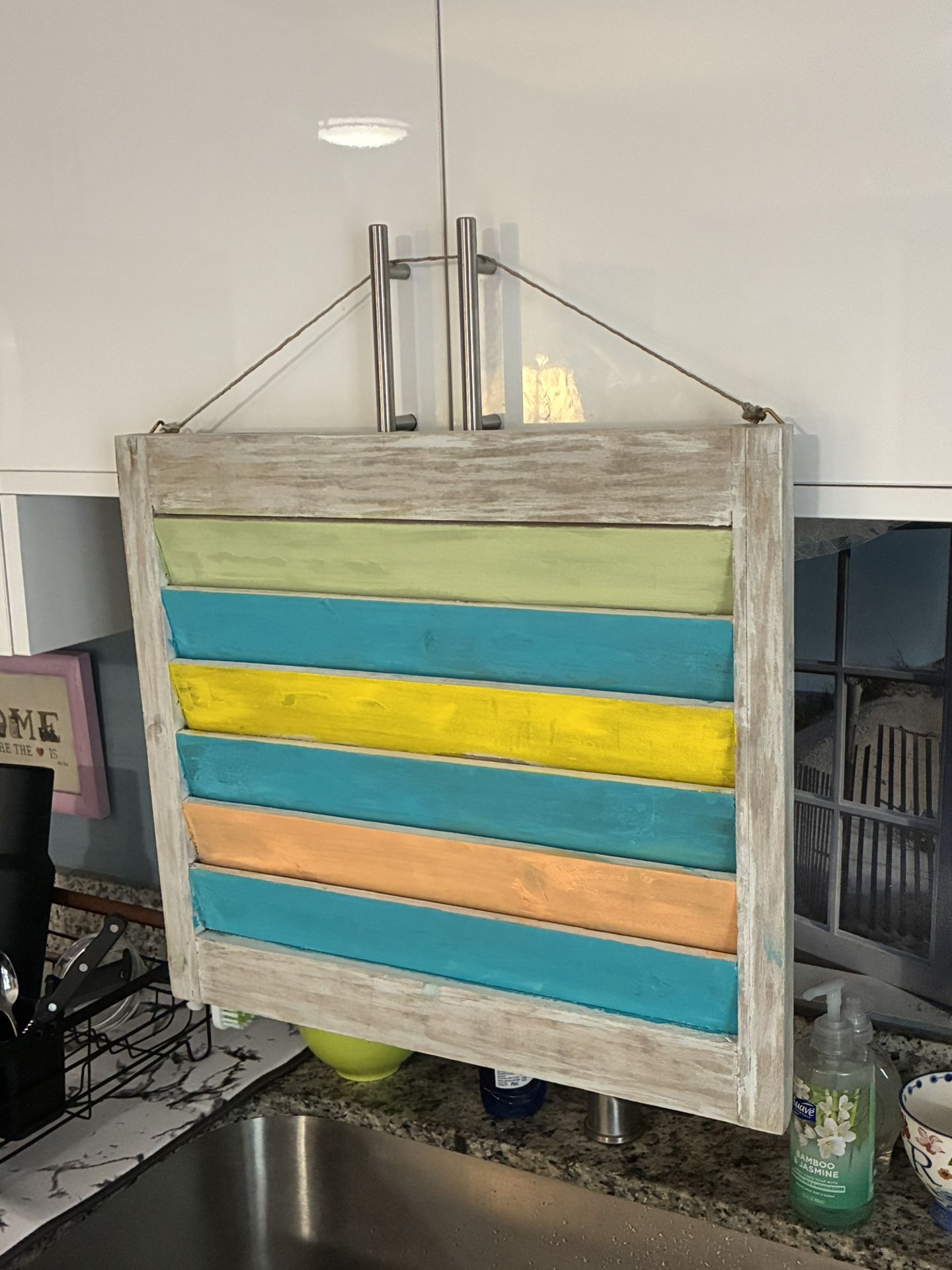 Beachy Wood Decor