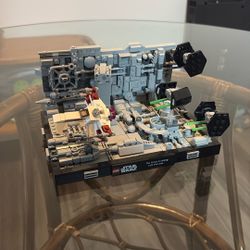 Star Wars LEGO Set With Instruction Booklet