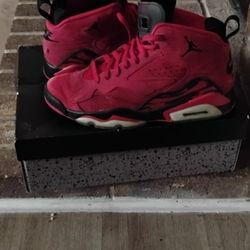 Jordan MVP Raging Bull