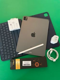 Apple IPad Pro 11” 3rd Generation (2021 Model / M1 chip ) with Keyboard, pen & Accessories (256gb /512GB)