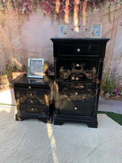 French Boho Style Wooden Bedroom Set King Or Calking Including Bed Frame,rails, Slants,tall Dresser,nightstand Has Been Refurbished!🌺