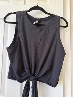 Lululemon workout top 10