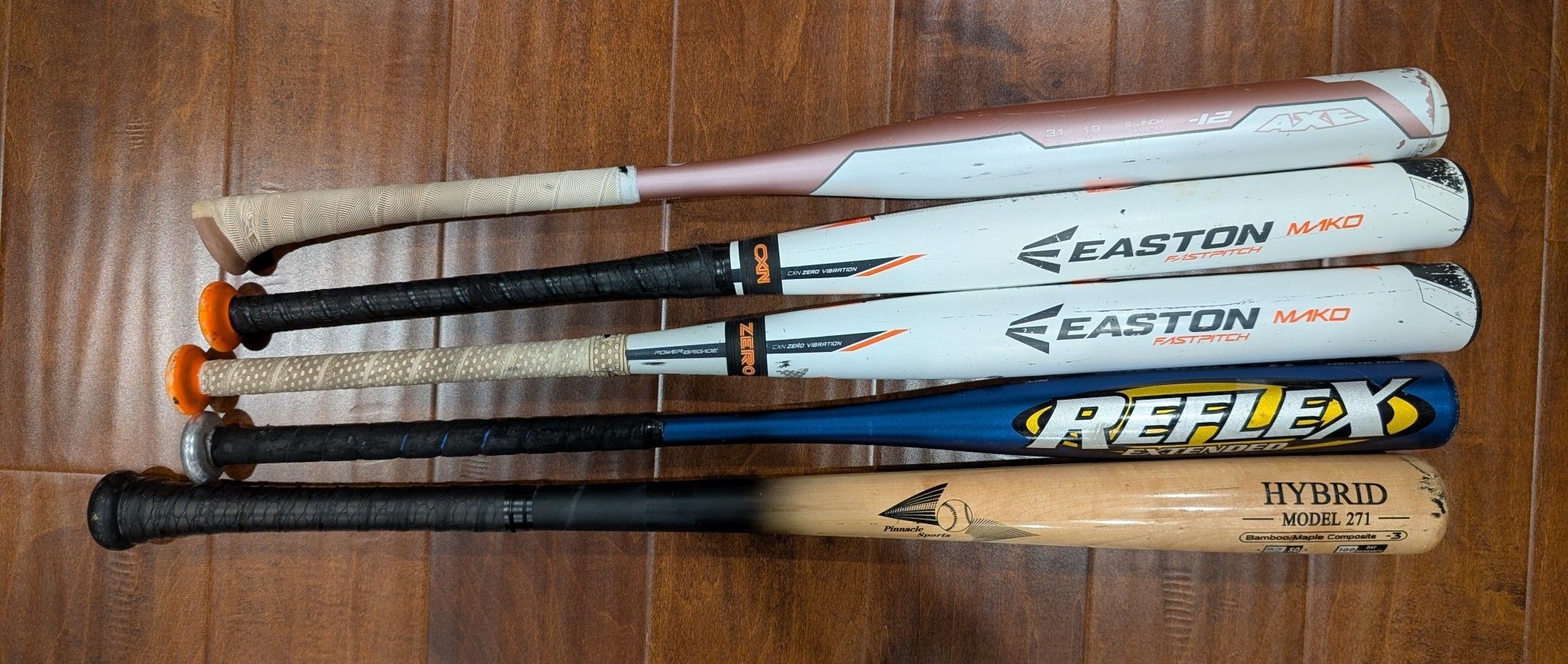 Fastpitch Softball / Baseball Bats