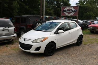 2014 MAZDA MAZDA2