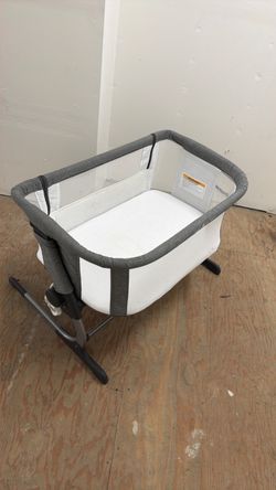 Bassinet used as is