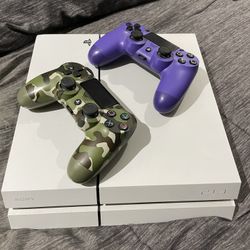 White Ps4 With 2 Controllers