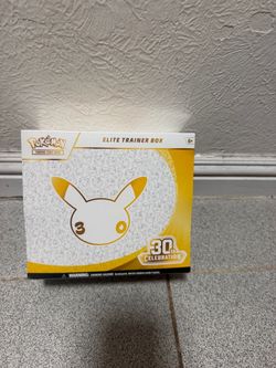 Pokemon 30th anniversary elite trainer box