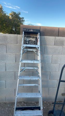 Aluminum Step Ladder