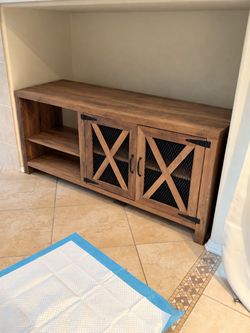Rustic Farmhouse TV Stand with Cabinet