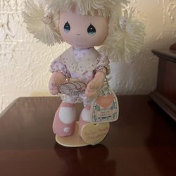 Precious Moments 1989 Applause Doll w/stand - Precious Moments Filled With Love