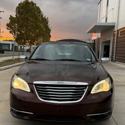 2012 Chrysler 200