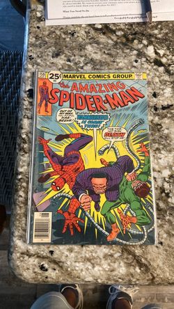 2 - SPIDER-MAN COMIC BOOKS