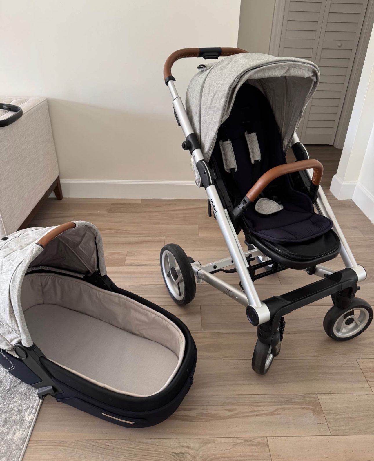 Mutsy iGo Stroller. European Baby Stroller.