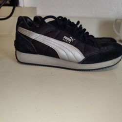 Puma santa women's shoes size 6.5