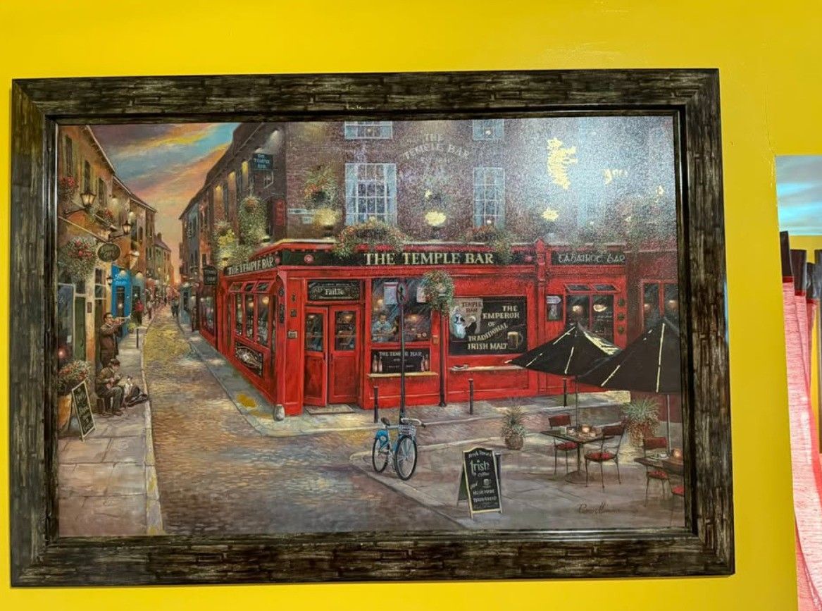 Original painting signed by Ruane Manning - the Temple Bar Dublin