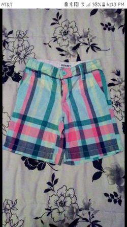 BOYS OLD NAVY SHORTS