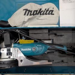 PC50001C Makita 5" Concrete Grinder New
