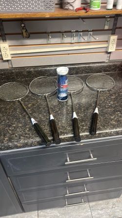 badminton racket and birdie