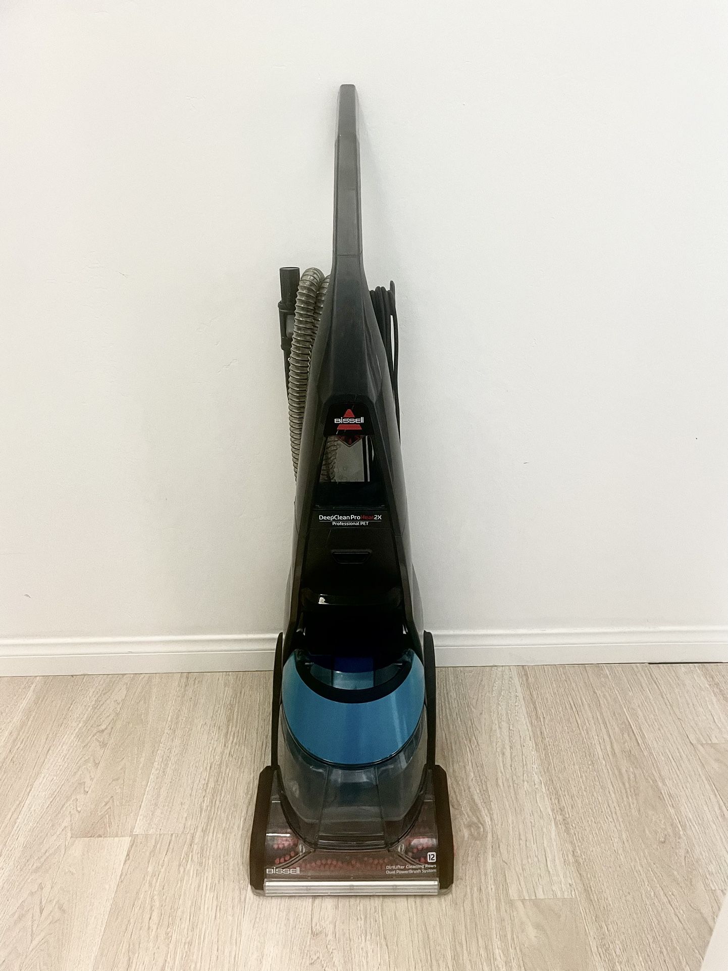 Carpet Cleaner- Bissell Deep Clean ProHeat 2X Professional Pet