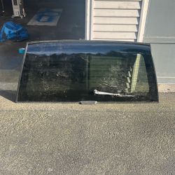 94’ Blazer 2 Door Back Glass With Upper Swinging Lift Gate
