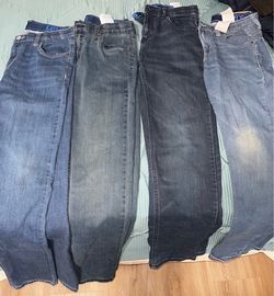 Boys Levi’s jeans