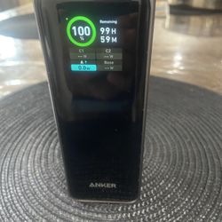 ANkER Battery Power for charging phone