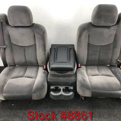 Dark Gray Cloth Front Bucket Bench Console Seats For A 2003 Through 2007 Chevy Silverado Stock #8861