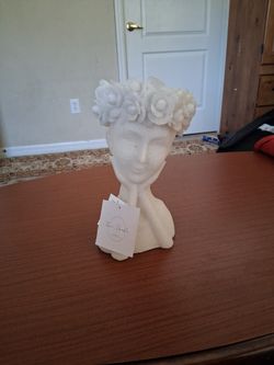 Decorative Statue Cup