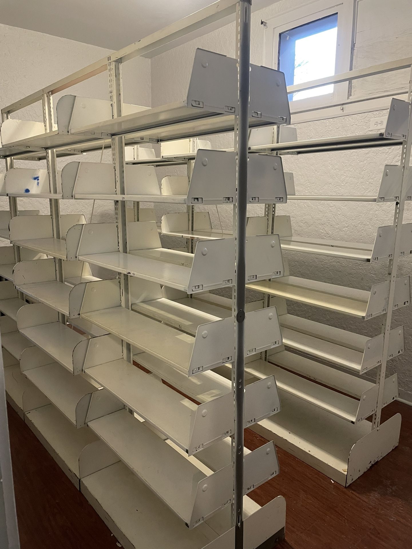 Shelving Units- Ton Of Storage