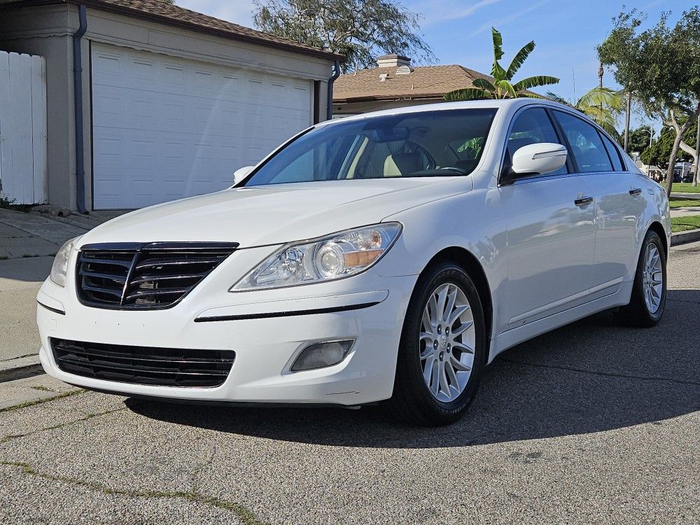 2011 Hyundai Genesis