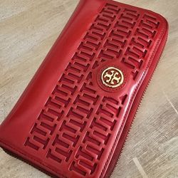 Authentic Tory Burch Red Patent Leather Wallet 8"x4.5"