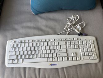 Memorex Wired Computer Keyboard
