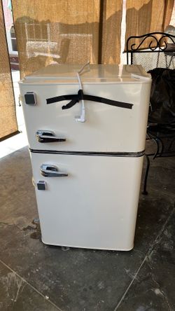 Mini refrigerador