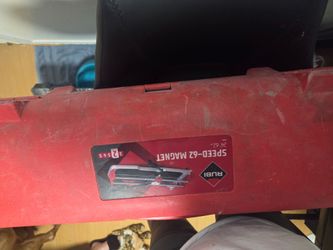 RUBI tile cutter