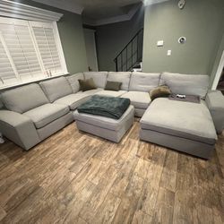 IKEA Kivik Sectional W/ Ottoman 