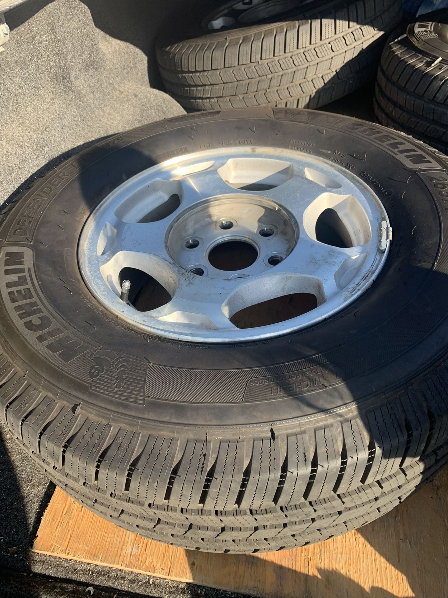 Tires And Wheels 2005 Chevy Tahoe