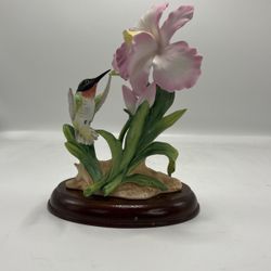 Vintage Homco Masterpiece Bone China Hummingbird Pink Iris Porcelain Fig. w/base