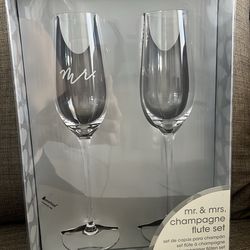 Mr & Mrs Champagne Flute set