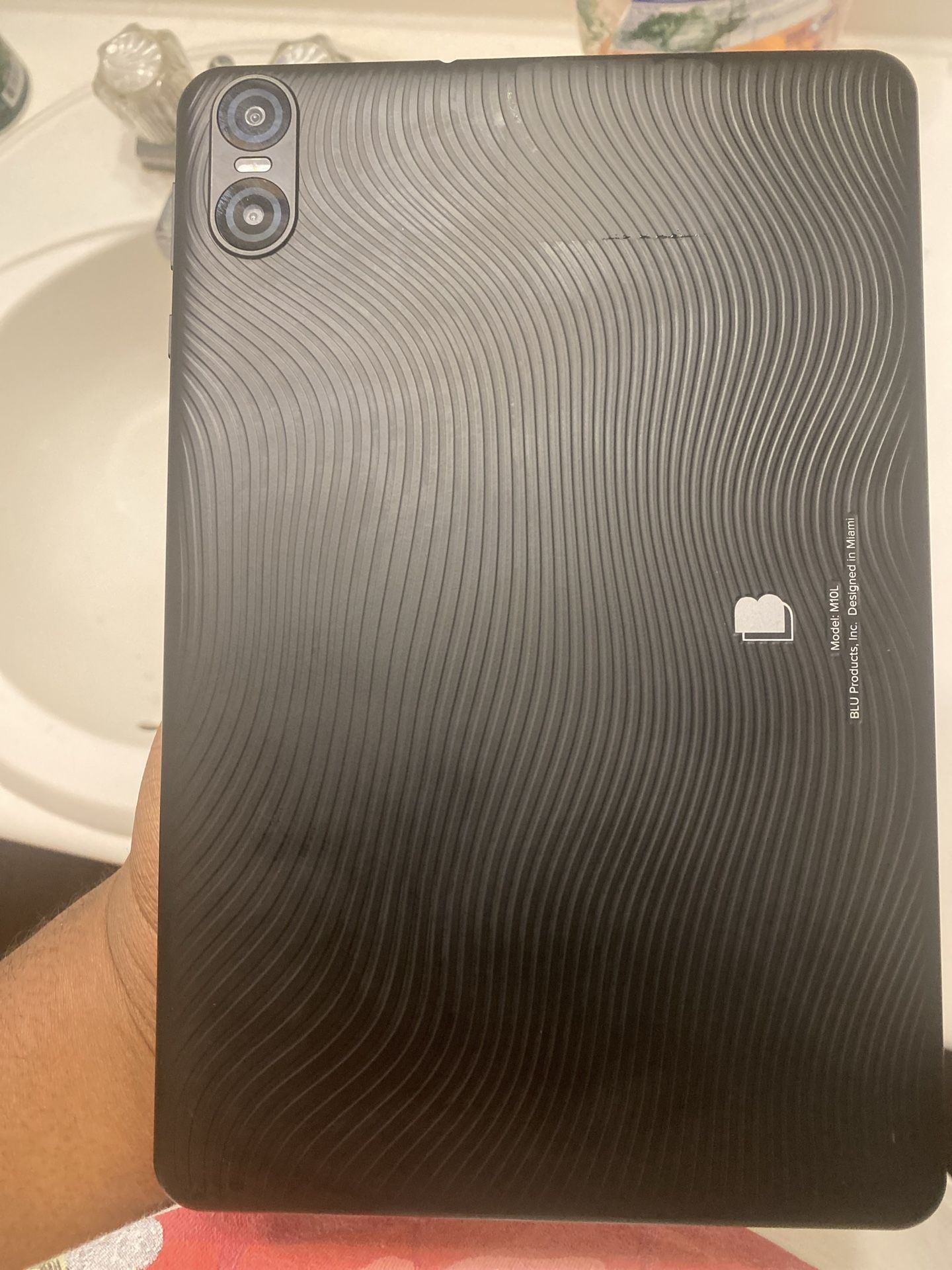 Blu Tablet