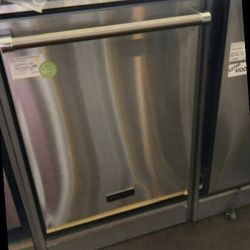 Viking Dishwasher YYM