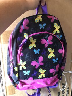 Mochila nueva de niña