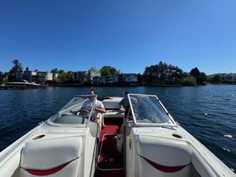 Bayliner Capri, 20’ Bowrider Speedboat