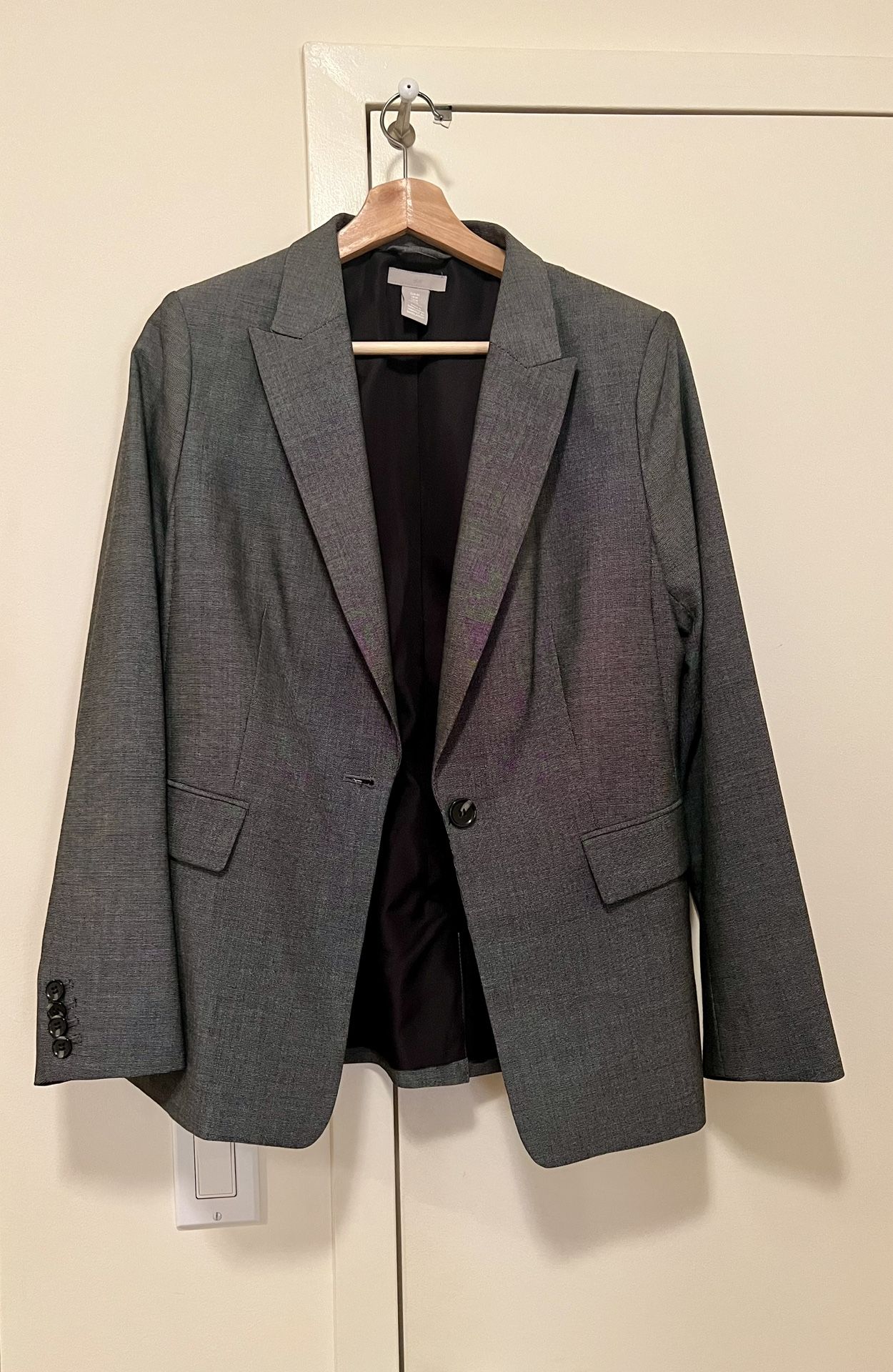 Grey blazer With Shoulder Pads