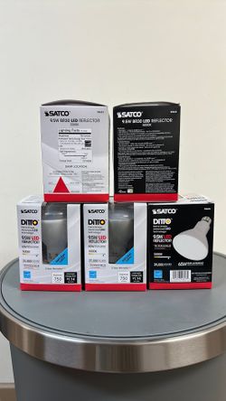 Datto 9.5W LED reflector