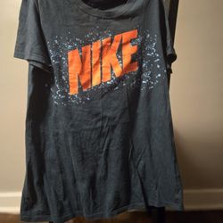 Nike T Shirt M