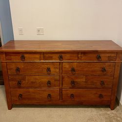 Beautiful Dresser - 9 Drawers