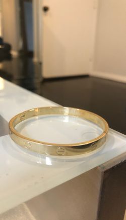 Love bracelet with engraving