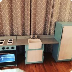 Kids Wooden Play Kitchen